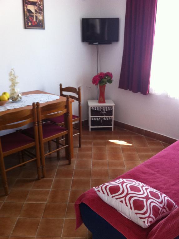 Nada Apartment Билице Екстериор снимка