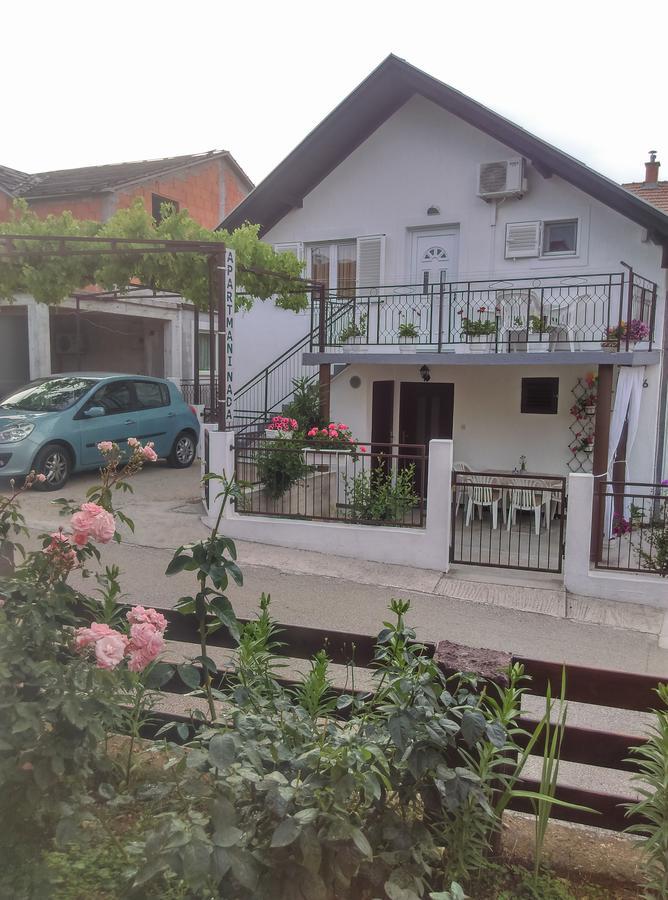 Nada Apartment Билице Екстериор снимка