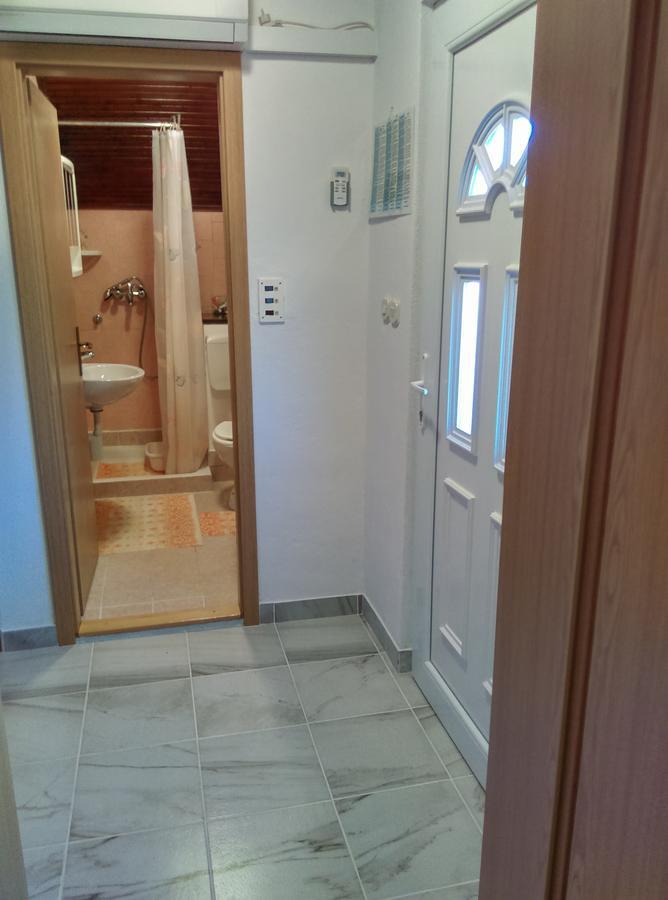 Nada Apartment Билице Екстериор снимка